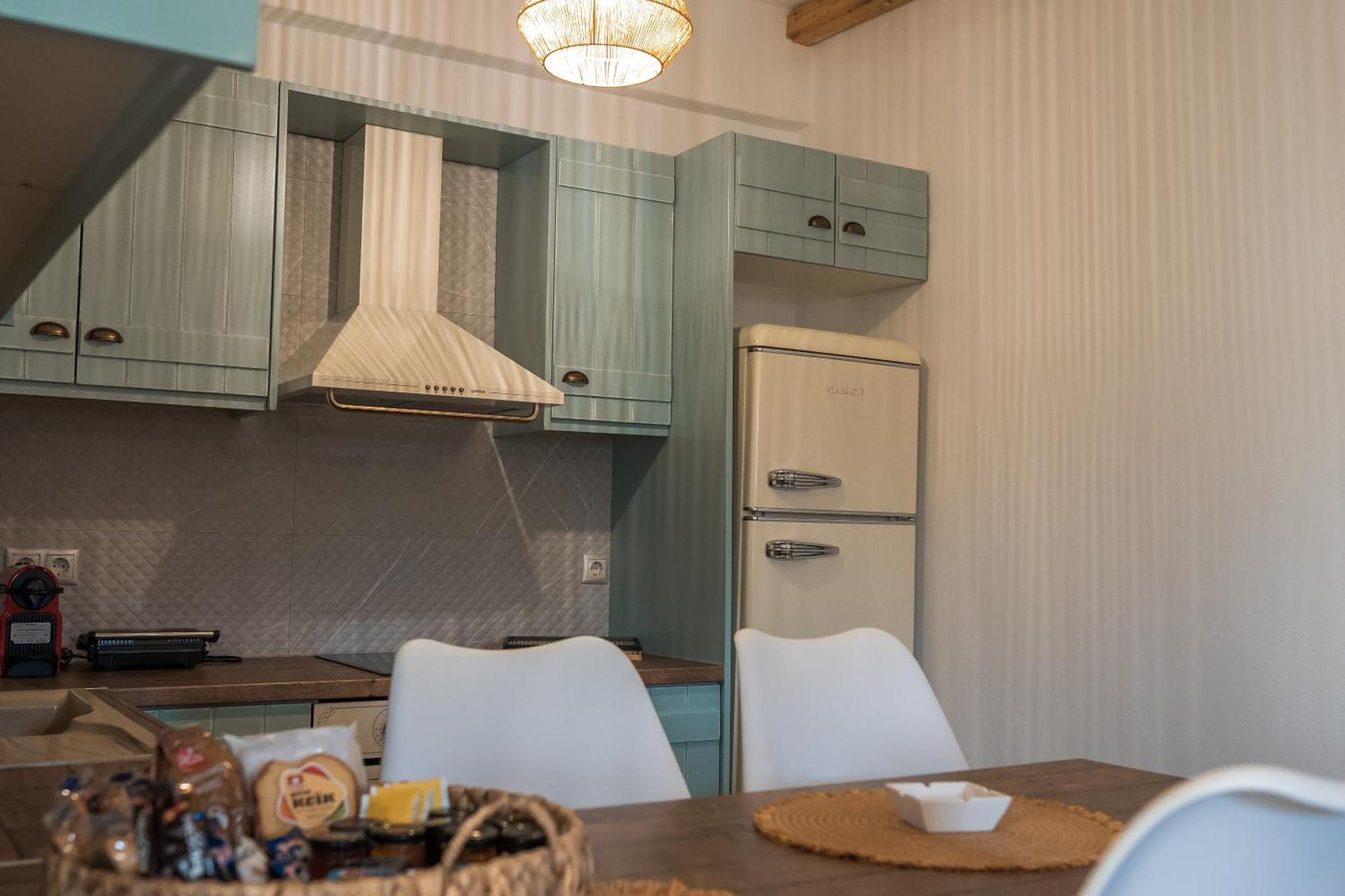Epithea Suites Kythnos 4 Με Ιδιωτική Πισίνα Εξωτερικό φωτογραφία